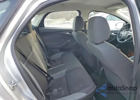 2014 Ford Focus Se z USA, uszkodzony, nr VIN 1FADP3F25EL140421